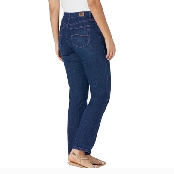 Lee straight leg mid rise reg fit jeans - Picture 9 of 13